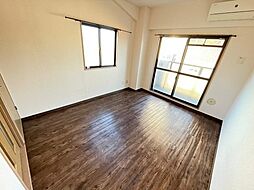 レジャンデールII 3階1Kのリビング/ダイニング