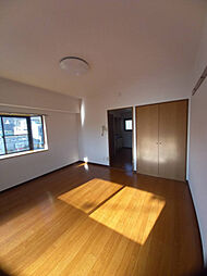 クレール谷本 2階1Kのリビング/ダイニング