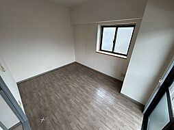 レジャンデールI 5階1Kのリビング/ダイニング