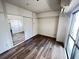 第5片山ビル 9階2DKのリビング/ダイニング