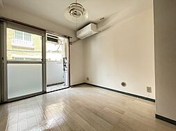 ユリ八丁堀 4階1Kのリビング/ダイニング