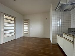 古江駅前ビル 6階2DKのリビング/ダイニング