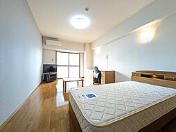 グランドール濱本 7階1Kのリビング/ダイニング