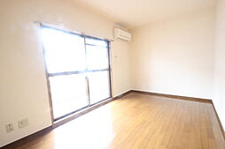 パティオ朋来居 3階1DKのリビング/ダイニング