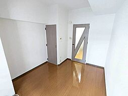 ユーアイビル 2階1Kのリビング/ダイニング