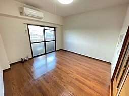 リスティア中筋 4階1Kのリビング/ダイニング