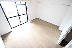 アベニュー牛田新町 4階1Kのリビング/ダイニング