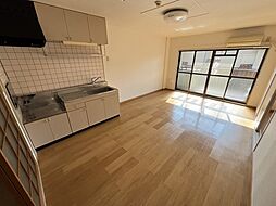 グレイス竹内 2階2LDKのリビング/ダイニング