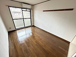 心は−とひるず 2階1Kのリビング/ダイニング