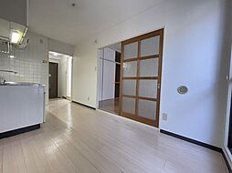 フローレス日吉 2階1DKのリビング/ダイニング