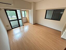 サンピア平和公園 2階ワンルームのリビング/ダイニング