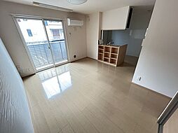 アタシェリアン 1階1LDKのリビング/ダイニング