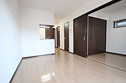 ラ・フォート己斐本町 3階1LDKのリビング/ダイニング