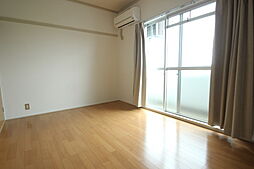 スティングハウス 2階1Kのリビング/ダイニング