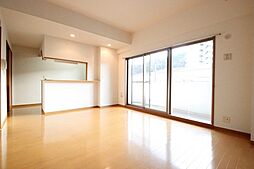 アーバンライフ相田 2階3LDKのリビング/ダイニング