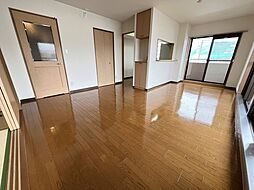 多聞館 6階3LDKのリビング/ダイニング