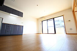 グリーンヒル吉村3 5階3LDKのリビング/ダイニング