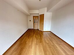 ロアール十日市 6階1Kのリビング/ダイニング