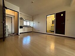 グロワール広瀬 6階2LDKのリビング/ダイニング