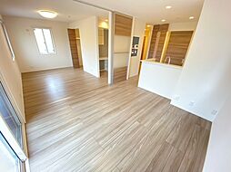 エトワール 1階2LDKのリビング/ダイニング