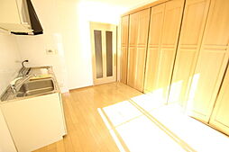 ユニバーサルなかがわI 1階2DKのリビング/ダイニング