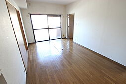 ユアコート横川 2階3LDKのリビング/ダイニング