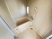 ※別部屋の写真です