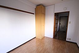 第5ガーデン 301 3階1Kのリビング/ダイニング