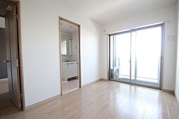 リーベ上東雲 4階1LDKのリビング/ダイニング