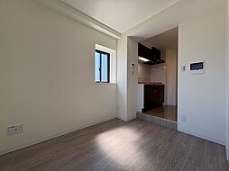 グレース十日市 10階1LDKのリビング/ダイニング