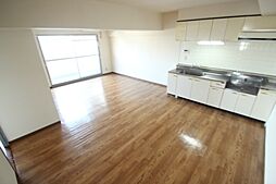 第二タウン皆賀 3階2LDKのリビング/ダイニング