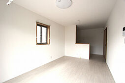 パークサイドテラスA 1階2LDKのリビング/ダイニング