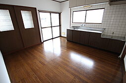 リバーサイド川内I 2階3DKのリビング/ダイニング