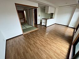 なかすじ壱番館 3階2LDKのリビング/ダイニング