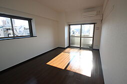 リラックス三篠町ビル 8階1Kのリビング/ダイニング