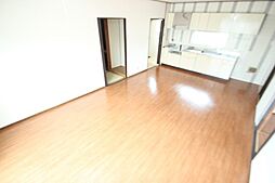 山下レジデンス 4階2LDKのリビング/ダイニング