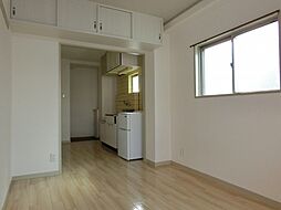 第2和秀ビル 5階ワンルームのリビング/ダイニング