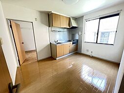 サンフラワーイイダ 1階3DKのリビング/ダイニング