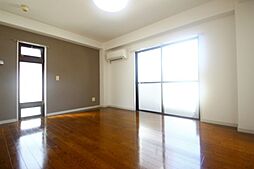 上田ビル 201 2階ワンルームのリビング/ダイニング