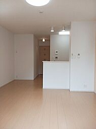 ホクラ・ウバイ　Ｂ 1階ワンルームのリビング/ダイニング