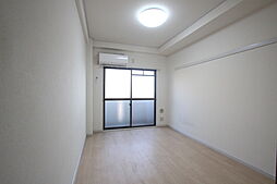 ジョイフリー皆賀 2階1Kのリビング/ダイニング