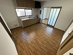 シャルム徳村 2階3DKのリビング/ダイニング