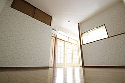 ジョイパレス高取駅前 3階3LDKのリビング/ダイニング