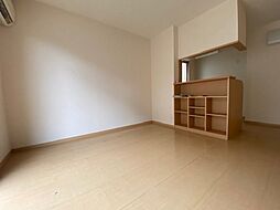 カスタリア 1階1LDKのリビング/ダイニング