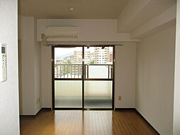 幟町ゼネラルビル 9階ワンルームのリビング/ダイニング