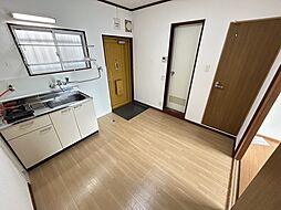 ブルックハウス 3階1Kのリビング/ダイニング