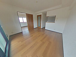 ルミエール伴丈木 3階2LDKのリビング/ダイニング