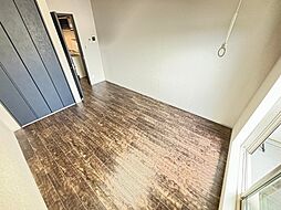 マルベリーフィールド伴東 1階1Kのリビング/ダイニング