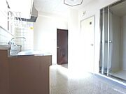 ※掲載写真は同マンション別部屋参考写真となります。