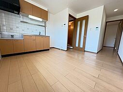 メープル焼山　C 2階3DKのリビング/ダイニング